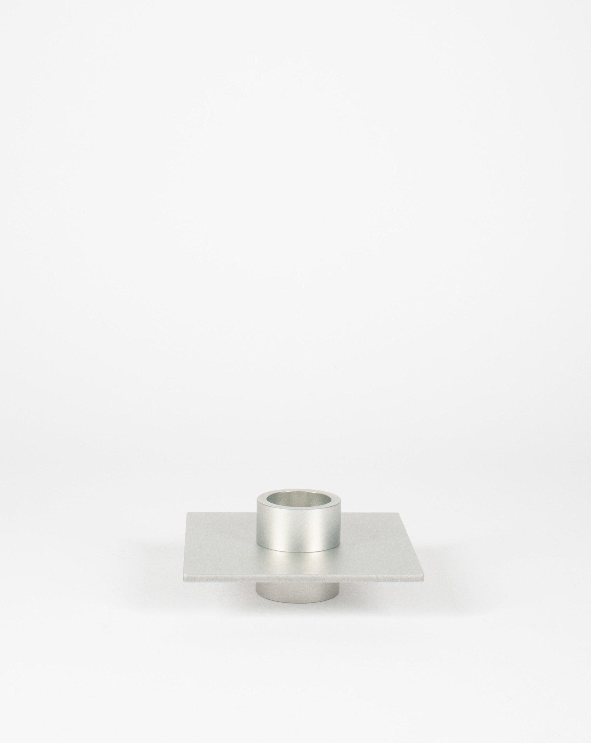 P-L 05 Candle Holder