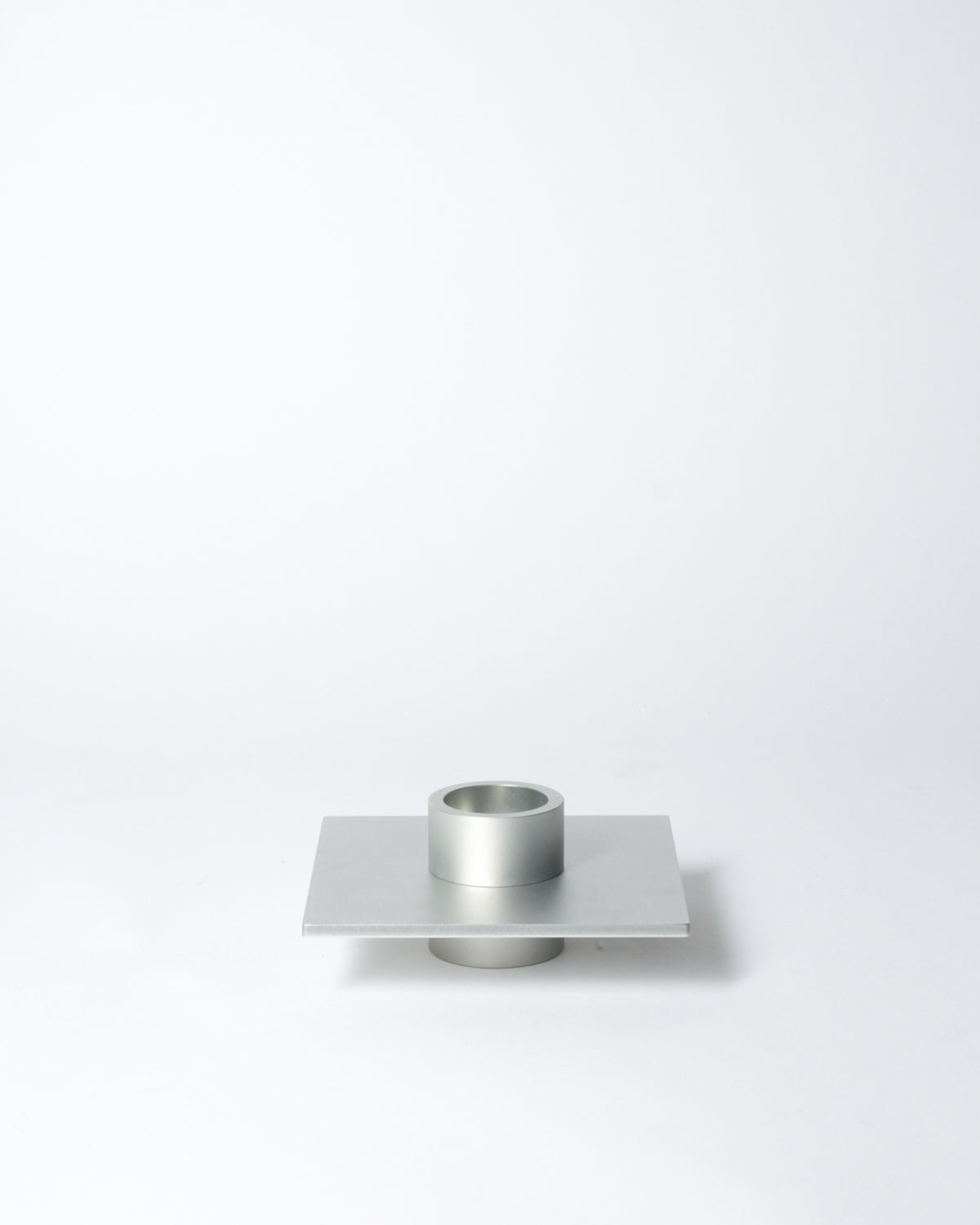 ARCHIVE P-L 05 Candle Holder